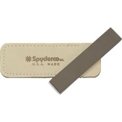 Spyderco 303MF Double Stuff Pocket Comes With Leather Storage Case