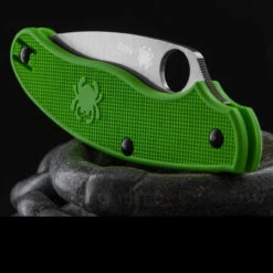 Spyderco UK Penknife Salt Green -Spyderco Knives SC94PGR.4 20298.1663670864.1280.1280 53833.1663932164